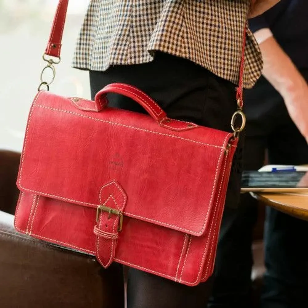 Large leather satchel casablanca